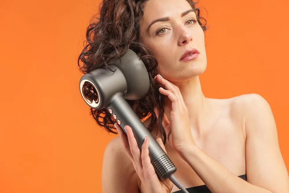 IonAir Expert - Secador de Pelo Iónico Profesional Inteligente: Rizador, Alisador Anti-Frizz y Moldeador de Ondas. Tecnología de Control Automático del Calor, Pequeño e ideal para Viaje