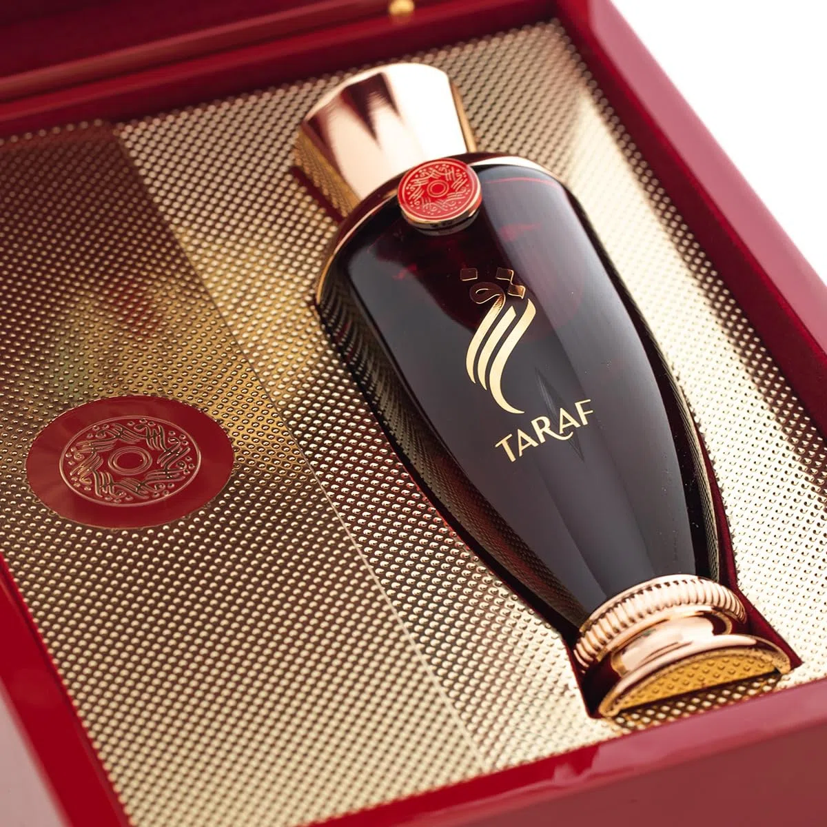Arabian Oud TARAF 100 ml | Eau de Parfum Unisex | Mejorana, Rosa Búlgara, Cuero y Cedro Ámbar | Fragancia Aromática y Oriental.