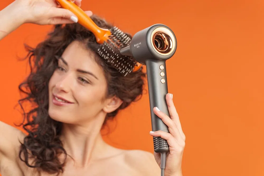 IonAir Expert - Secador de Pelo Iónico Profesional Inteligente: Rizador, Alisador Anti-Frizz y Moldeador de Ondas. Tecnología de Control Automático del Calor, Pequeño e ideal para Viaje