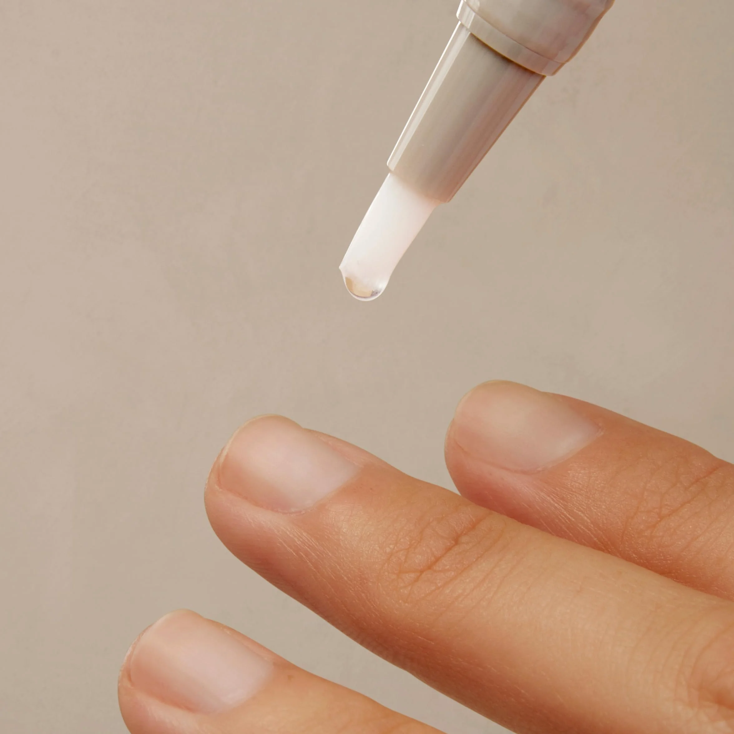ISDIN SI- NAILS- 2.5 ml | Fortalecedor de uñas | Resultados visibles en 14 días
