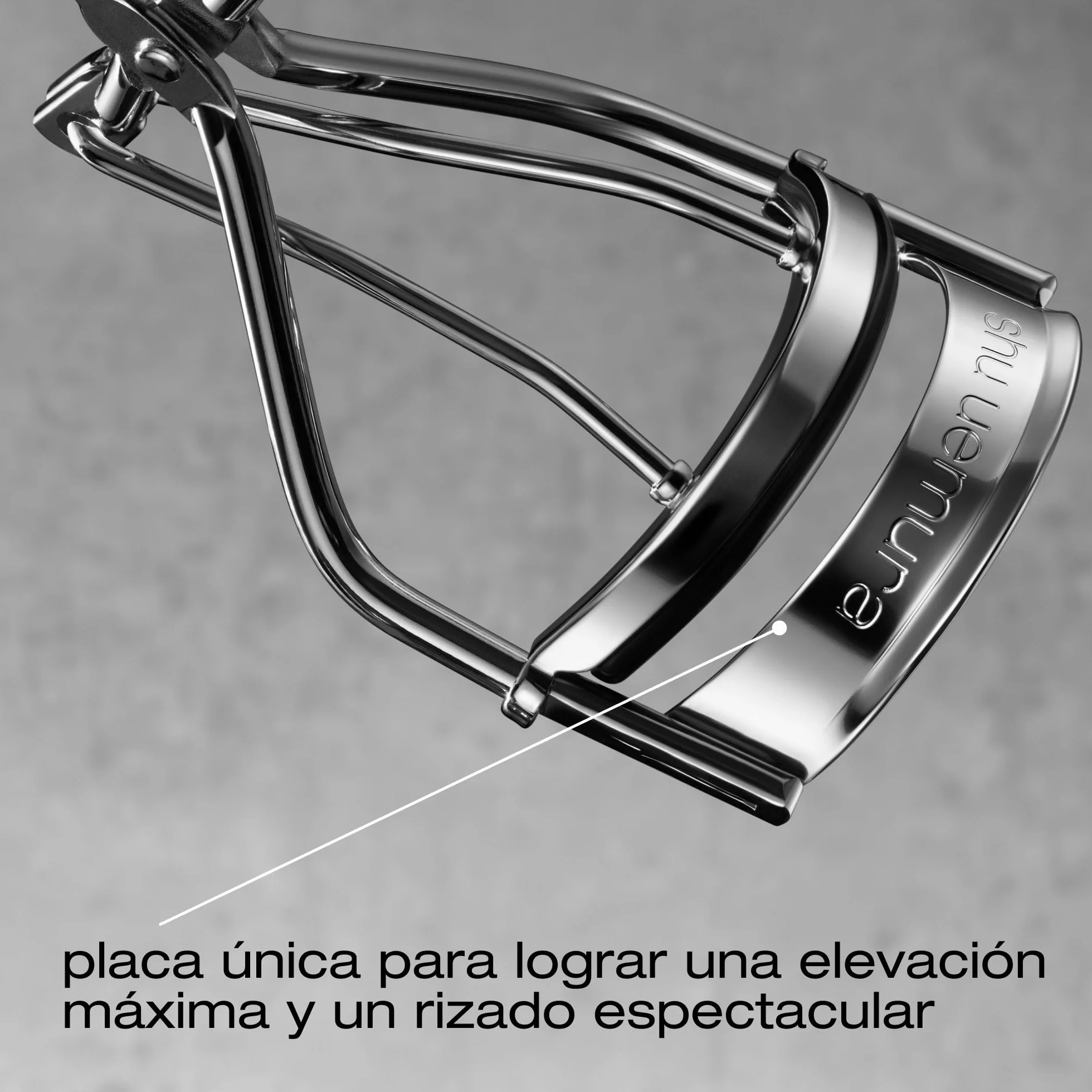 Shu Uemura Rizador de Pestañas, Diseño Único, Rizador de Pestañas Profesional, Óptima Curvatura, Pestañas Más Largas, Preciso y Sin Pellizcar, Recambio de Almohadilla de Silicona Incluido